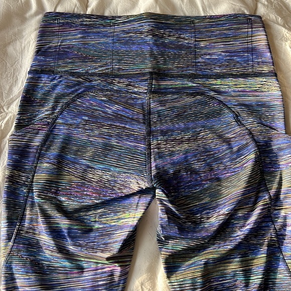 Lululemon Fast and Free Tights 7/8 length (25 in”) - Picture 4 of 10